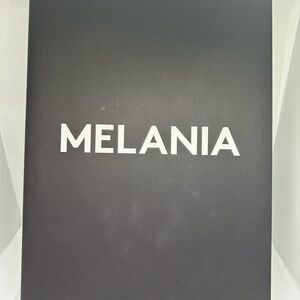 Melania Black Box